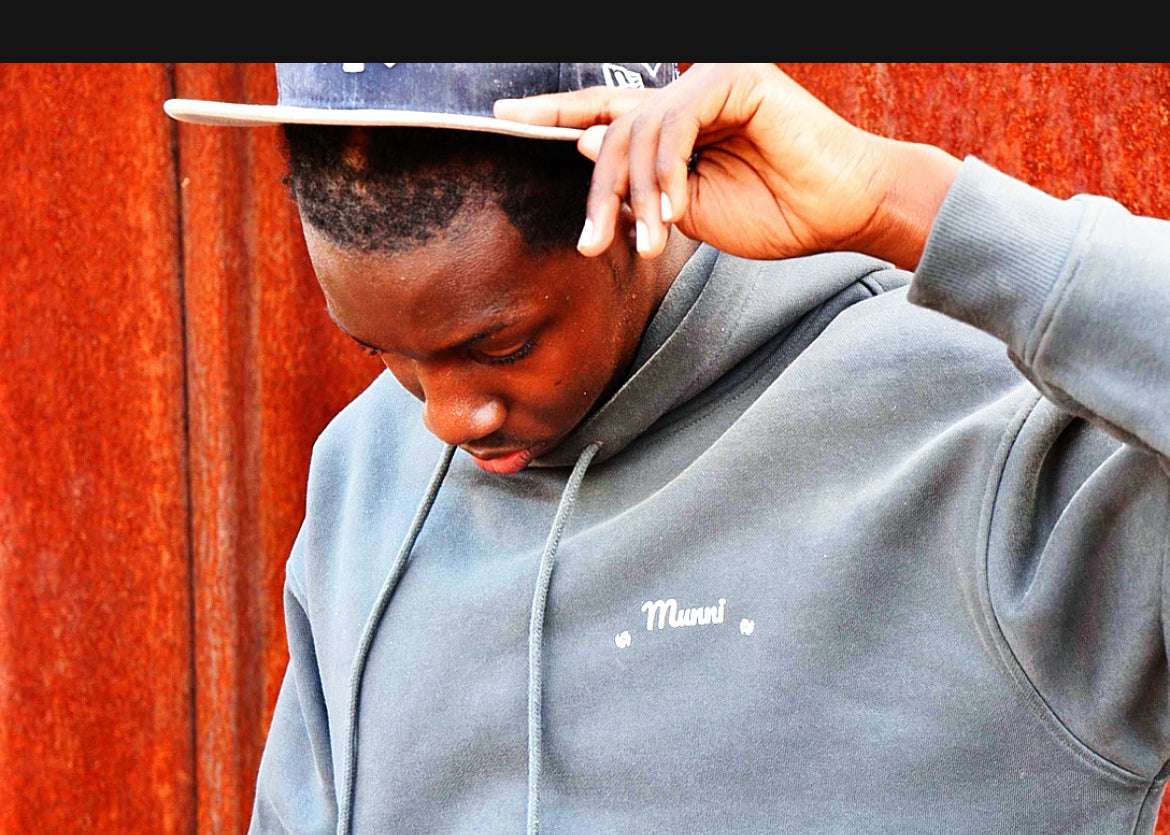 MUNNI Galaxy Hoodie - charcoal grey