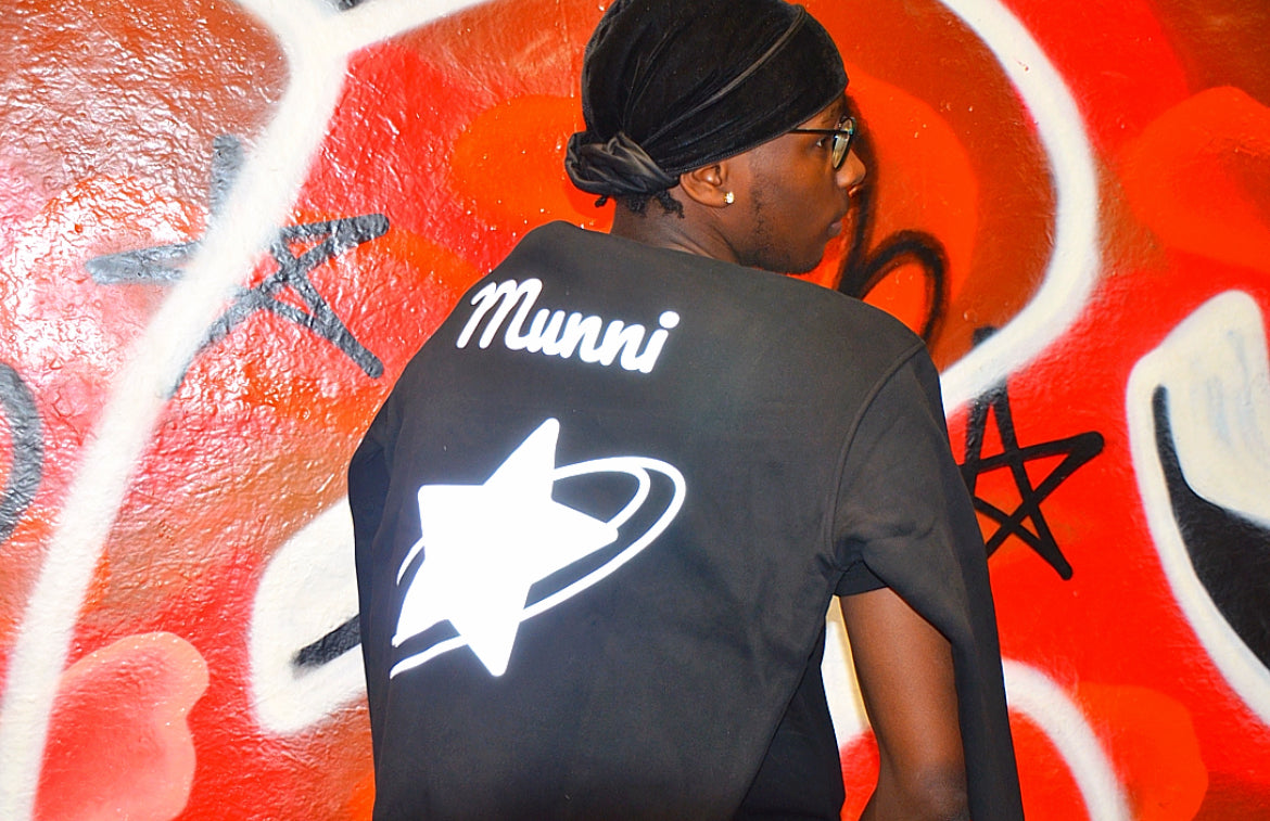 MUNNI Galaxy Hoodie - black