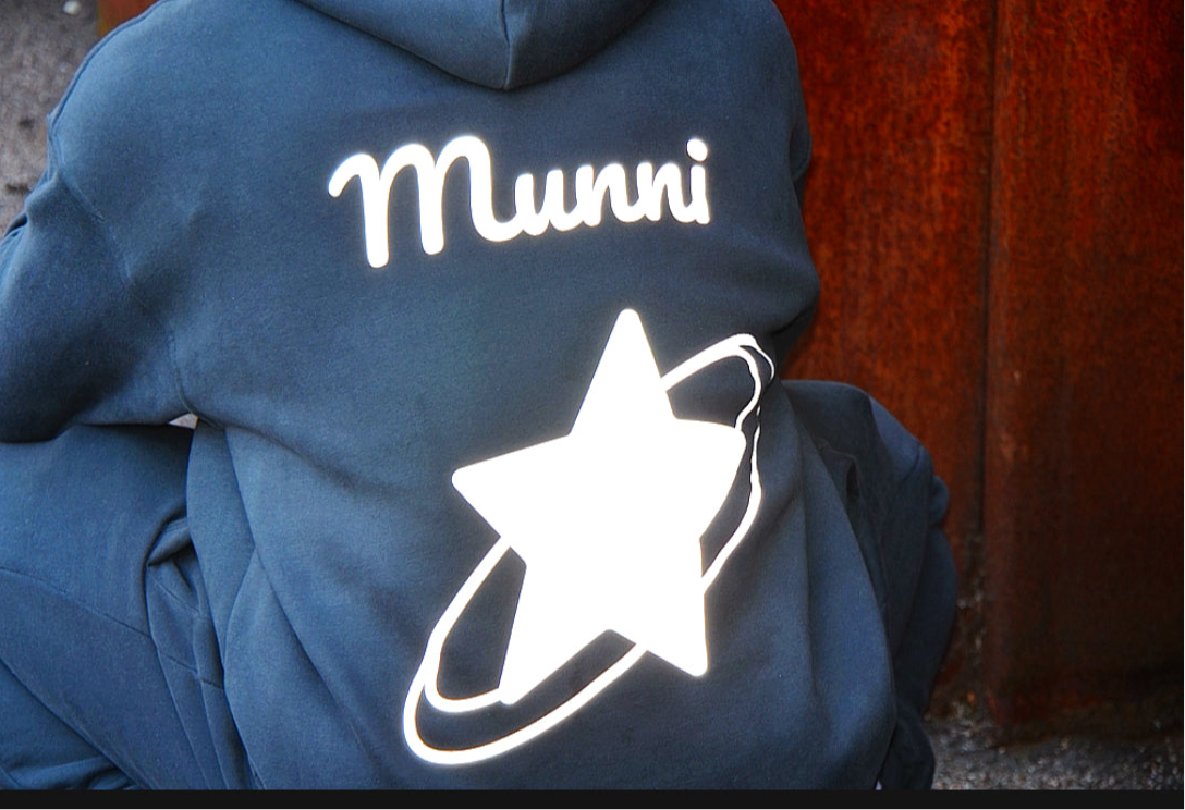 MUNNI Galaxy Hoodie - charcoal grey