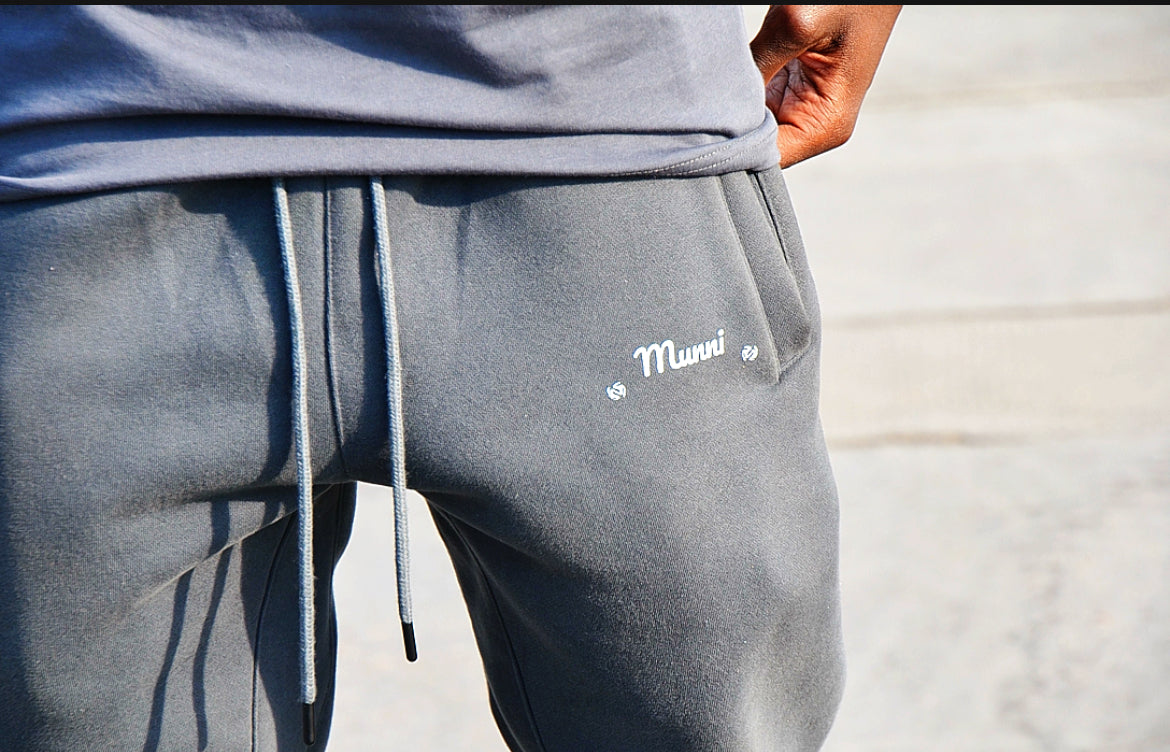 MUNNI Galaxy Joggers - charcoal grey