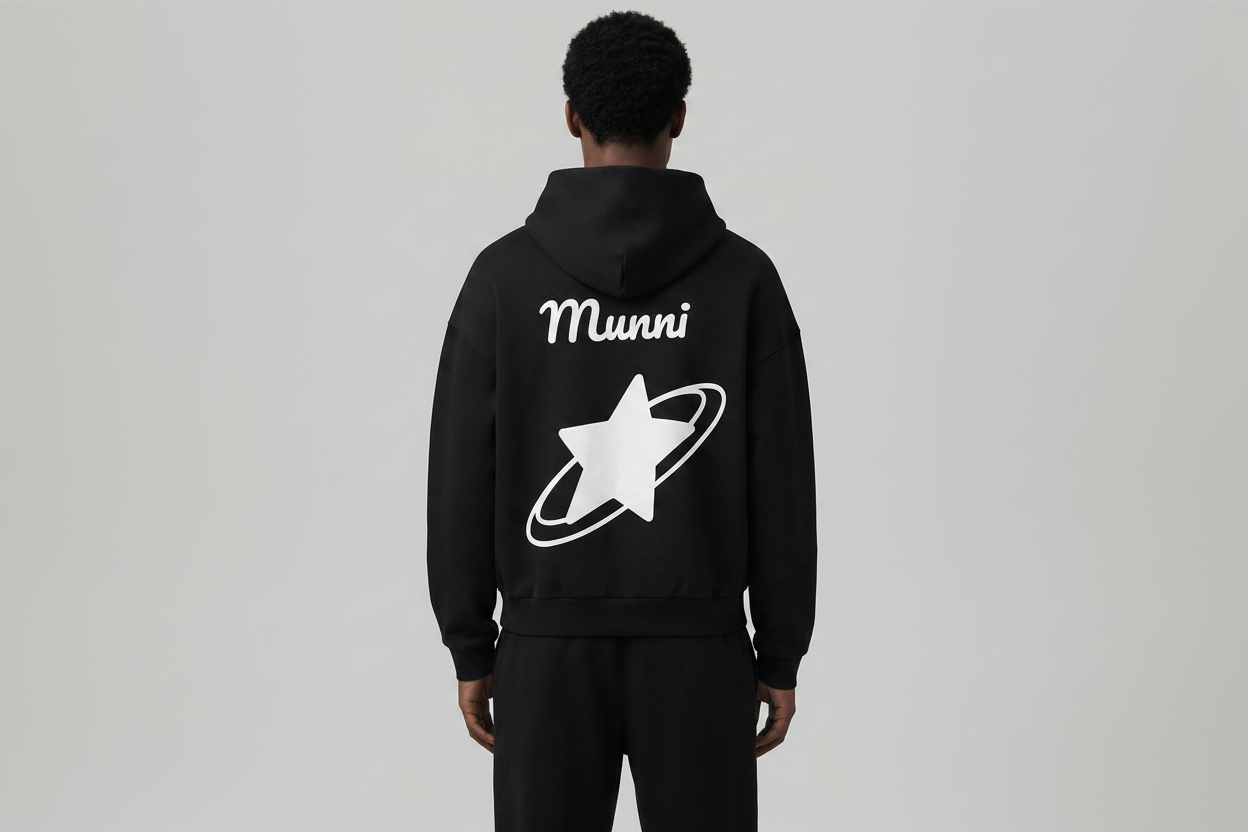 MUNNI Galaxy Hoodie - black